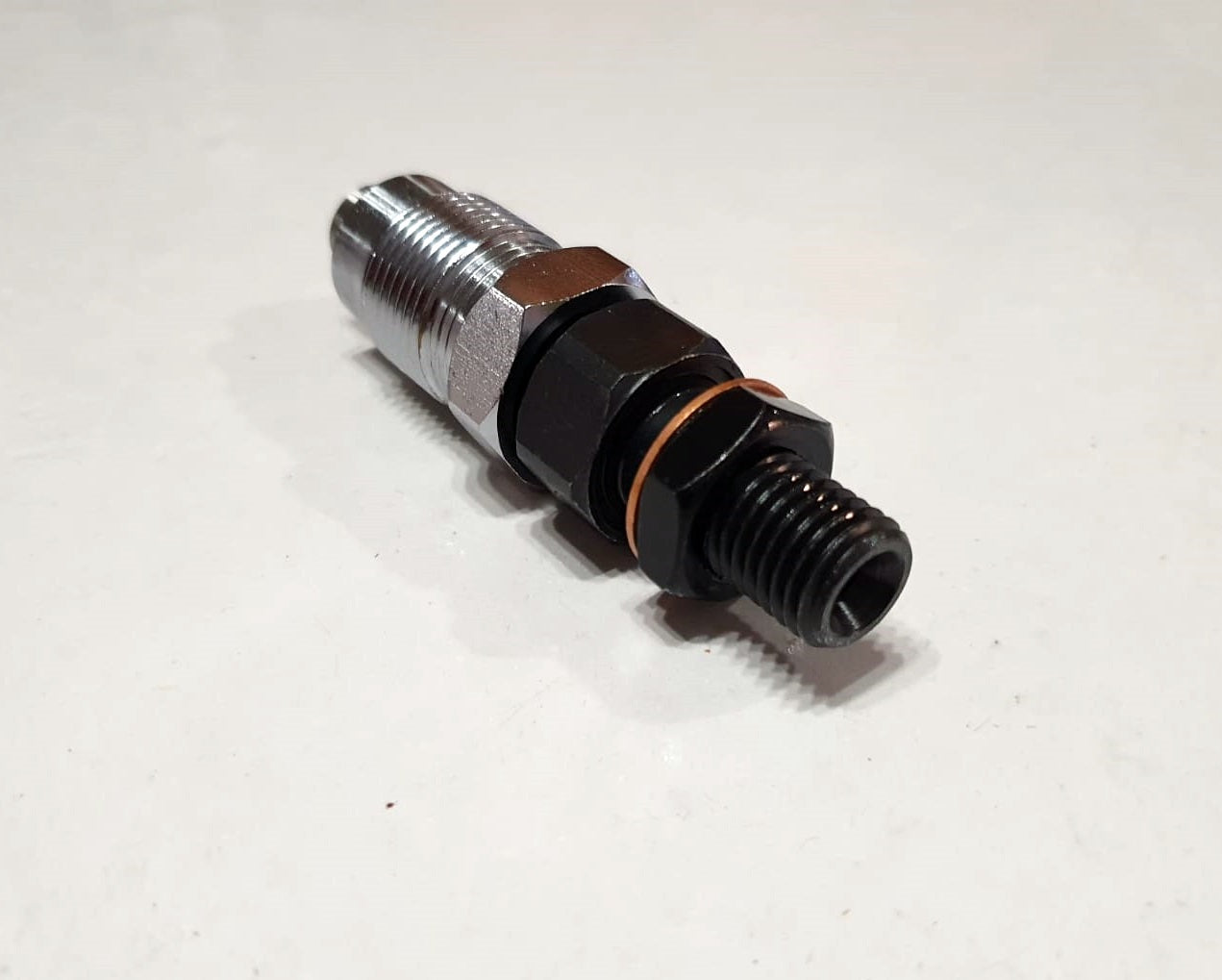INJECTOR COMPLET MOTOR KUBOTA Z402-Z482