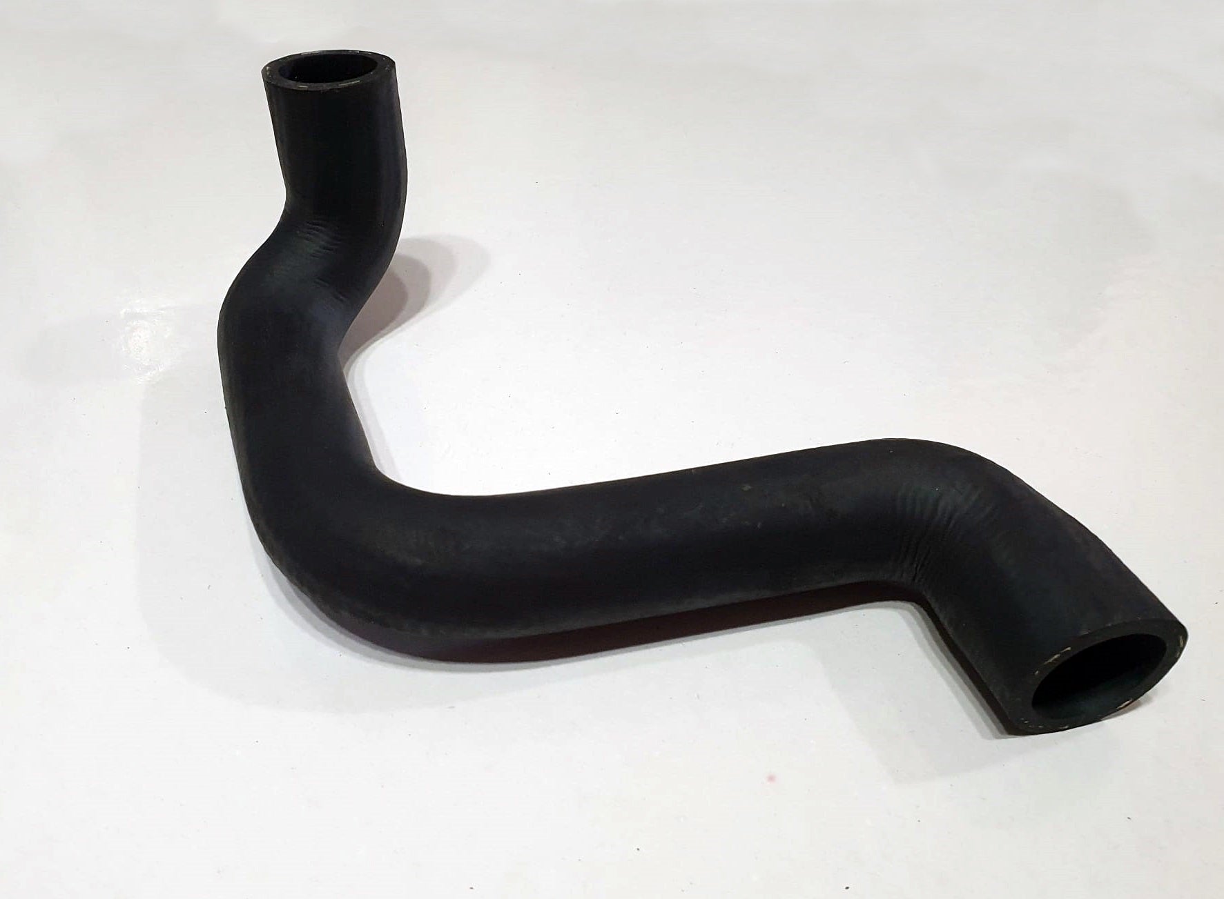 RACORD RADIATOR INFERIOR LOMBARDINI MOTOR BENZINA LGW 523 MPI