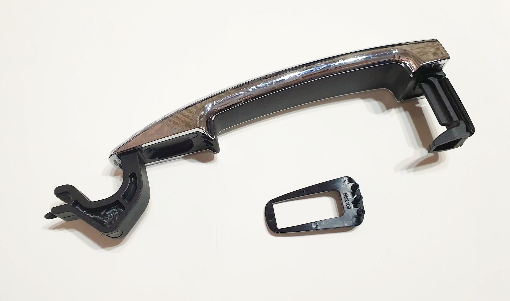 MANER EXTERIOR PORTIERA LIGIER CROM