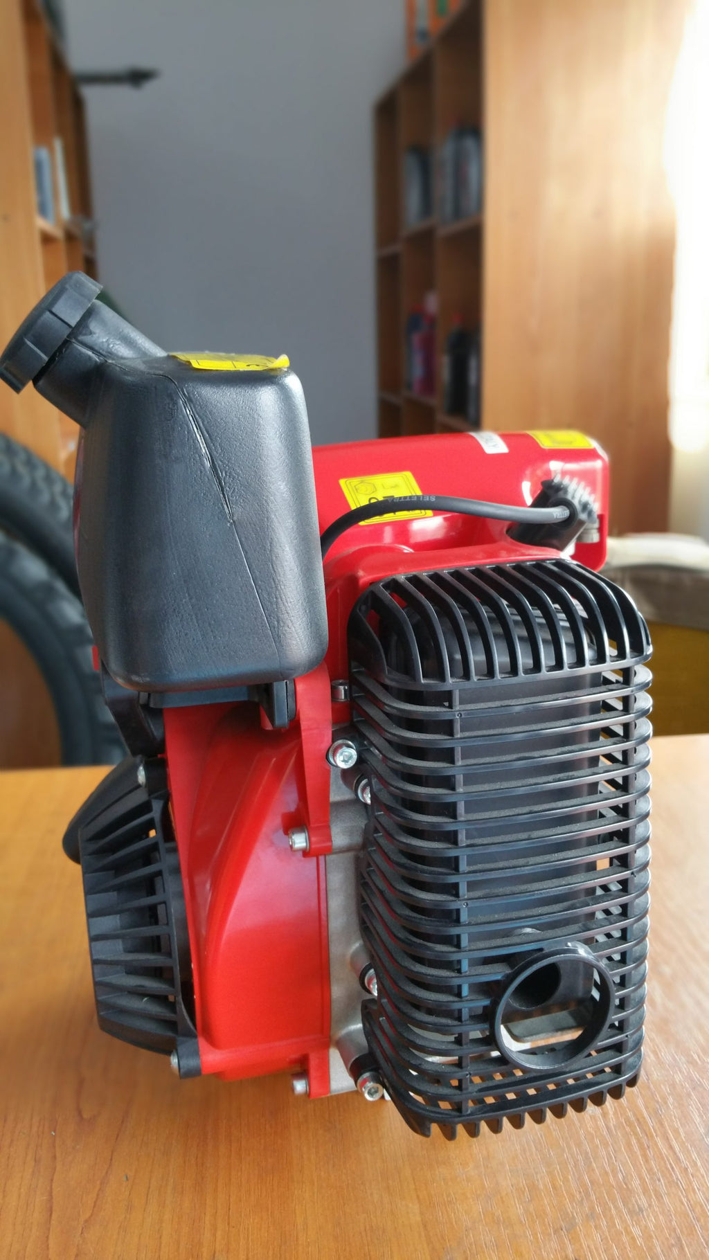 Motor CM în 4 timpi benzina pentru moto-pompă