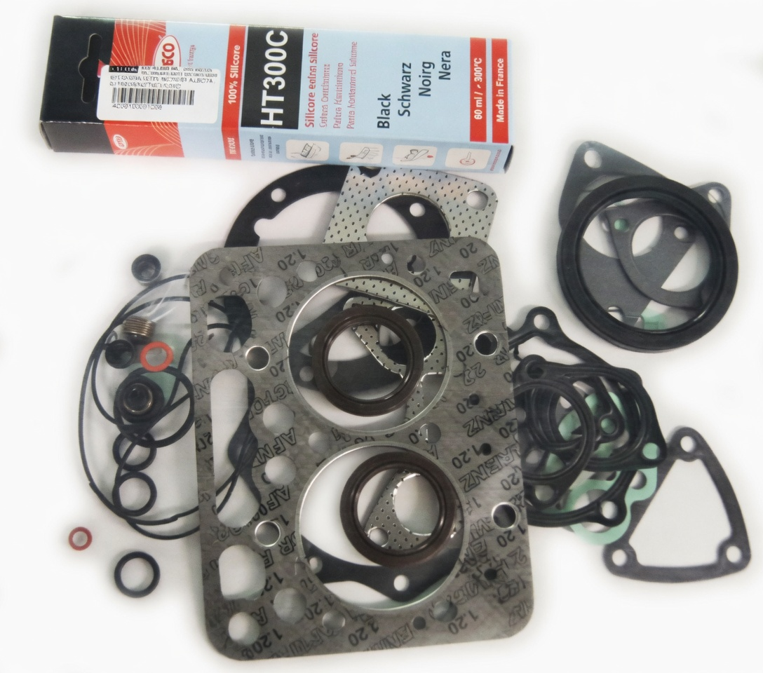 GASKET KIT (TOP AND BOTTOM SET) KUBOTA Z402 ENGINE - 1758099050 aftermarket
